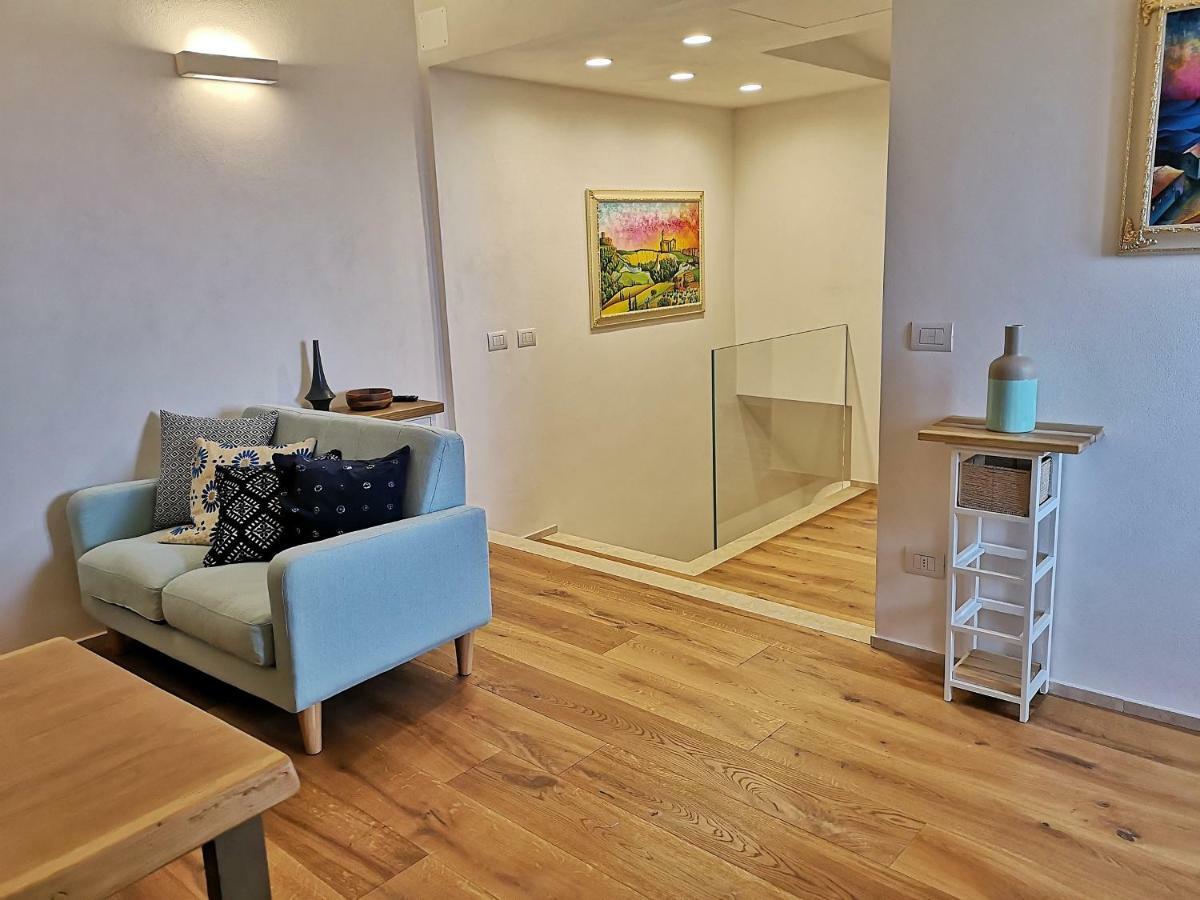 דירות Loft Bellavista וולטרה מראה חיצוני תמונה